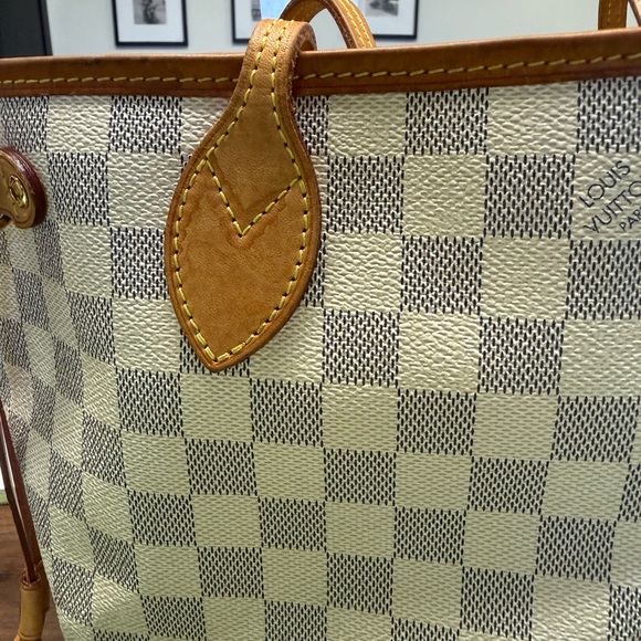 Louis Vuitton Damier Azur Canvas Neverfull PM with Tan Trim - Picture 6 of 16